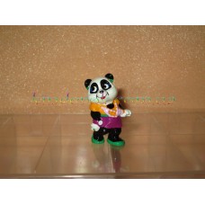 Панды - Панда-девочка с бусами